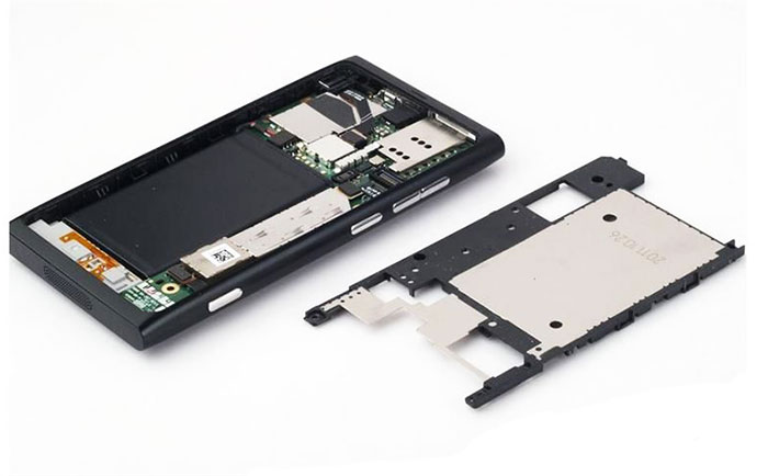 屏蔽罩選材，不銹鋼與白銅優(yōu)劣對比